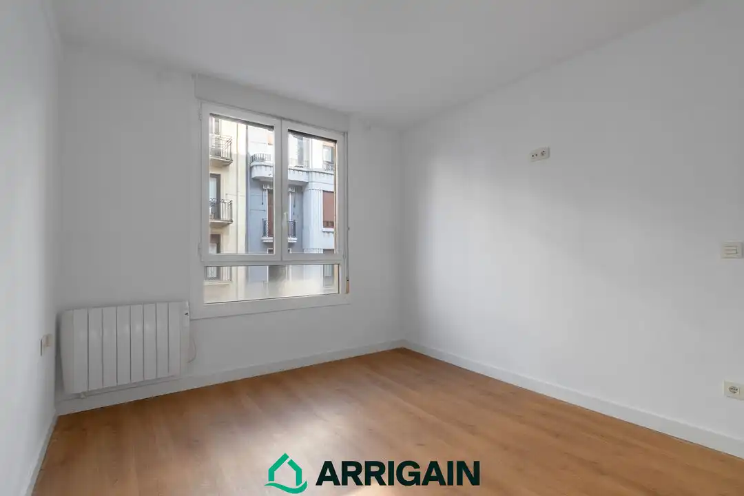 Piso con terraza en venta en Secundino Esnaola Kalea, imagen 6