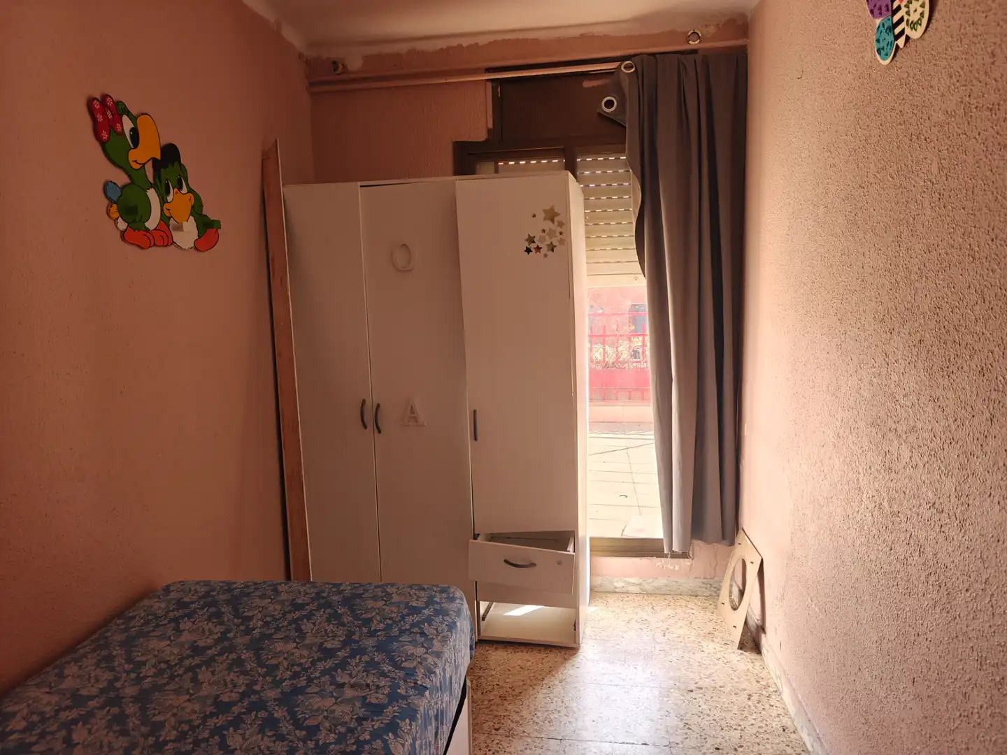Dormitori de Àtic en venda en Sant Boi de Llobregat amb Terrassa i Alarma