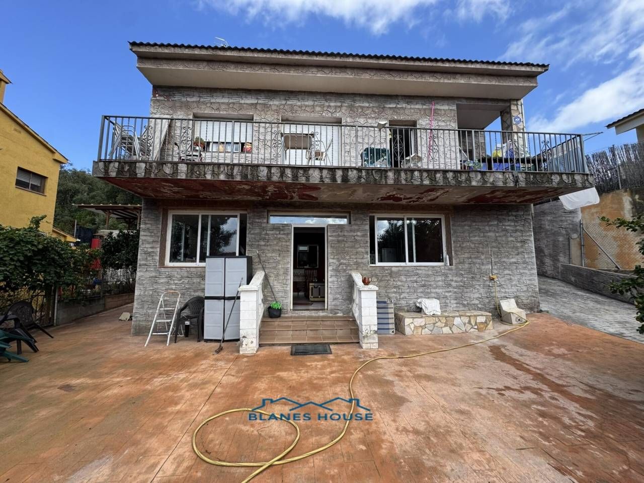 Vista exterior de Casa o xalet en venda en Tordera amb Aire condicionat, Calefacció i Jardí privat