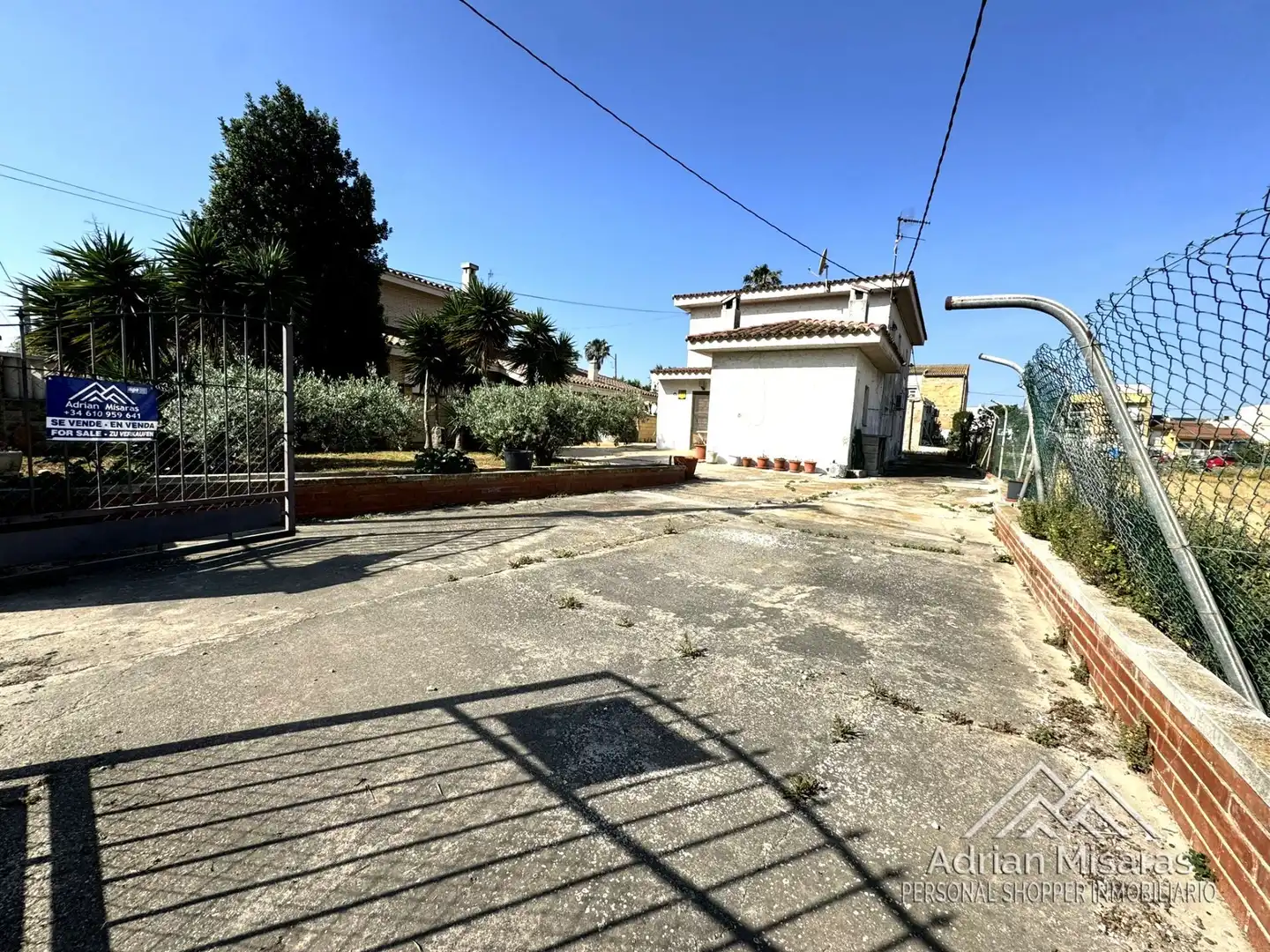 Country homes for sale in Deltebre  with Air Conditioner, Private garden and Terrace