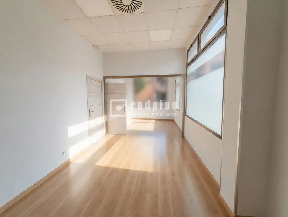 Local comercial en venta en de San Isidro, imagen 3