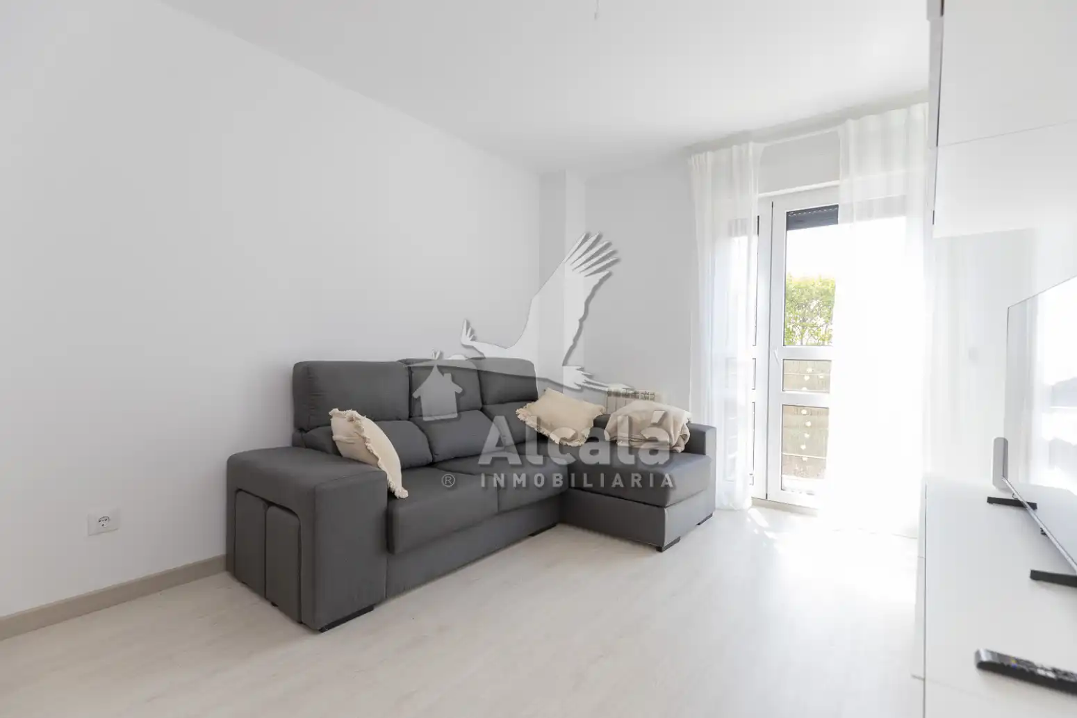 Habitación de Piso en venta en Alcalá de Henares con Aire acondicionado, Calefacción y Jardín privado