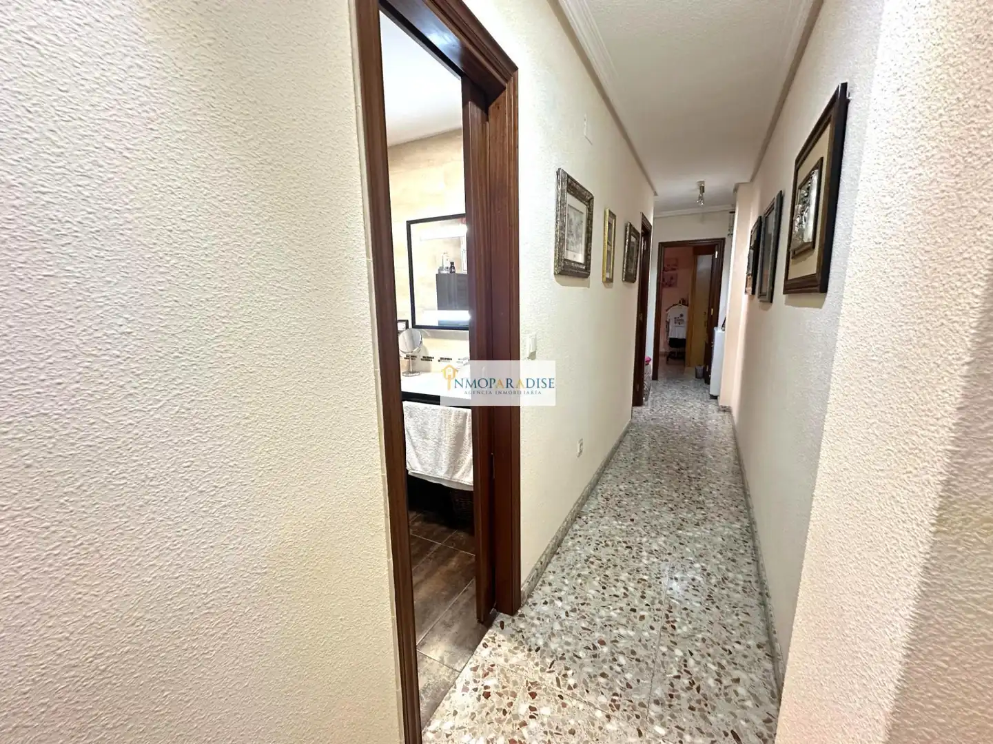 Ático en venta en Calle de Roselló, Altozano - Conde Lumiares