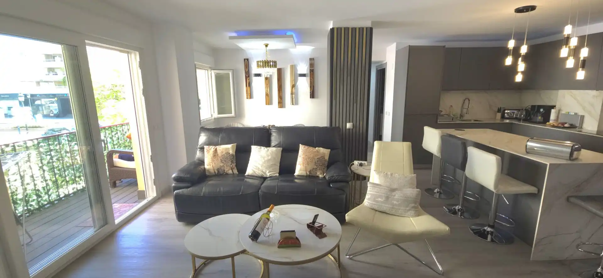 Flat with terrace for sale in Avenida Ricardo Soriano 43, imagen 4