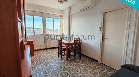 Foto 2 de Piso en venta en El Besós i el Maresme, Barcelona