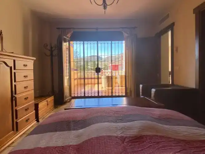 Dormitori de Casa o xalet en venda en Torremolinos amb Aire condicionat, Piscina i Balcó