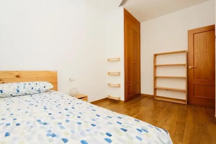 Einfamilien-Reihenhaus zur Miete in MALVA, Valterna