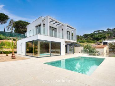 Maison avec piscine à vendre à Carrer València
