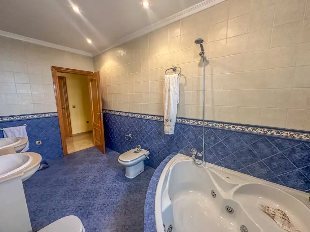 Chalet con piscina en venta en Camino de Beniel, imagen 14