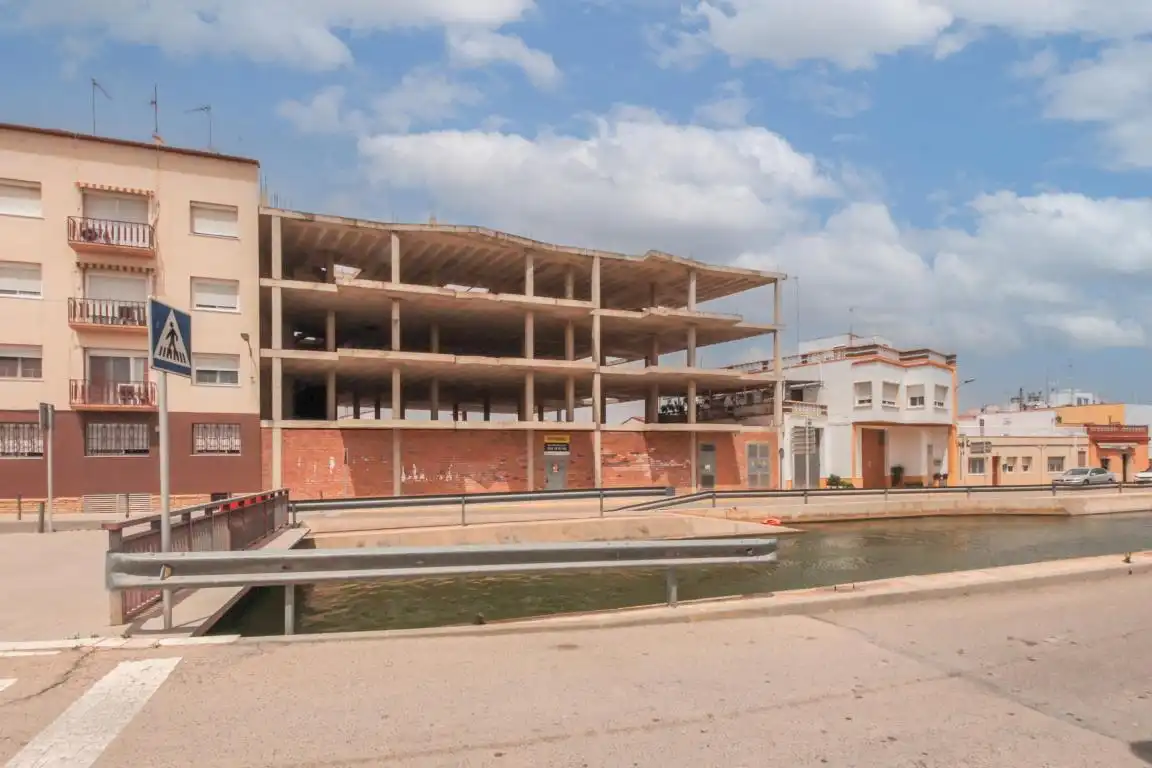Vista exterior de Edifici en venda en Sant Jaume d'Enveja