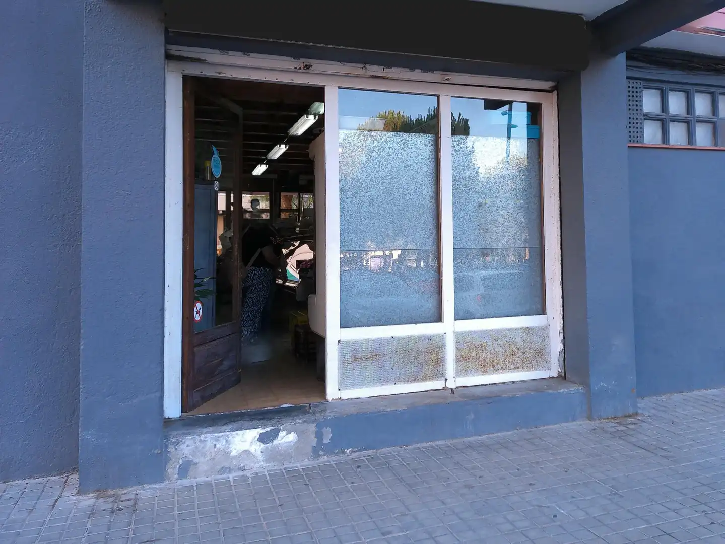 Local en venta en Sabadell con Amueblado