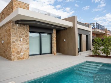 Villa con piscina in vendita a Rojales