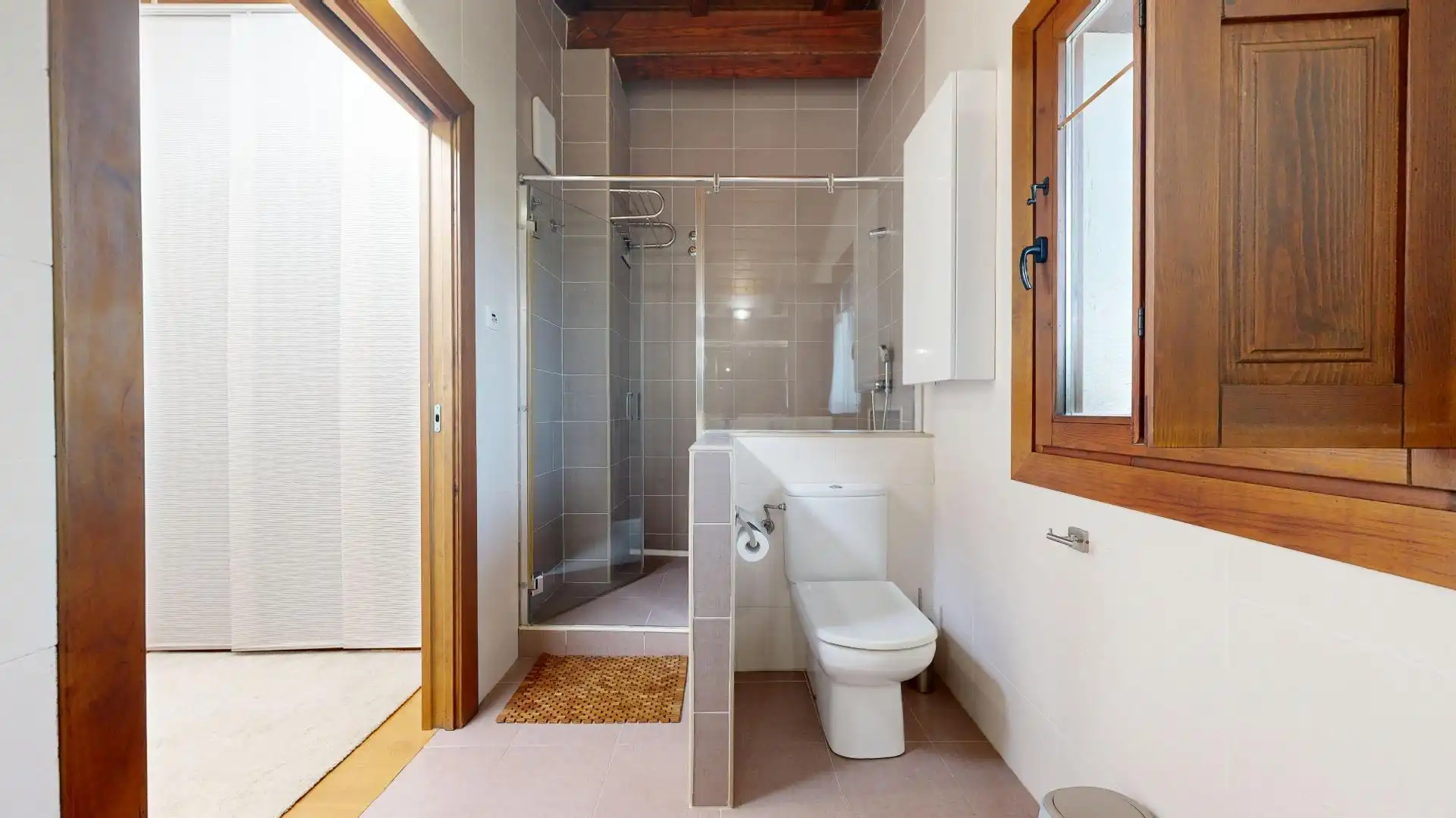 Bathroom of Houses for sale in Bedia, Bizkaia