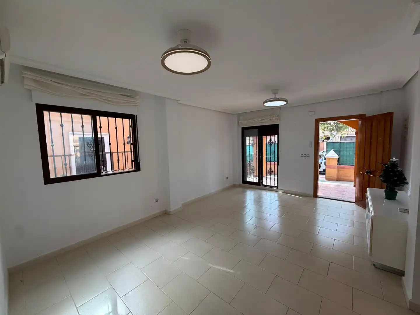 Casa amb piscina en venda a Nueva Torrevieja - Aguas Nuevas, imagen 8