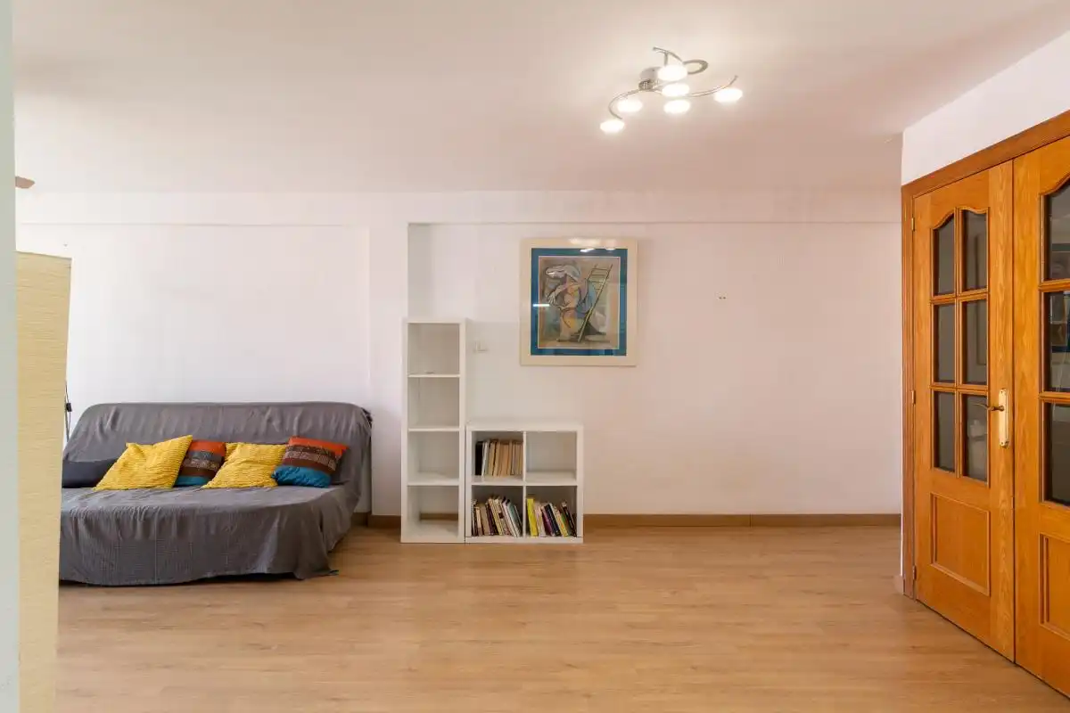 Living room of Flat for sale in Valencia  with Air Conditioner, Heating and Terrace