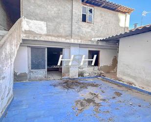 Vista exterior de Casa o xalet en venda en Burjassot amb Terrassa i Traster