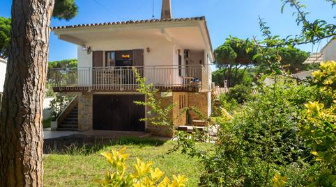 Foto 2 de Casa o chalet en venta en Calle de Les Olives, Port - La Cota - Puig Sec, Girona