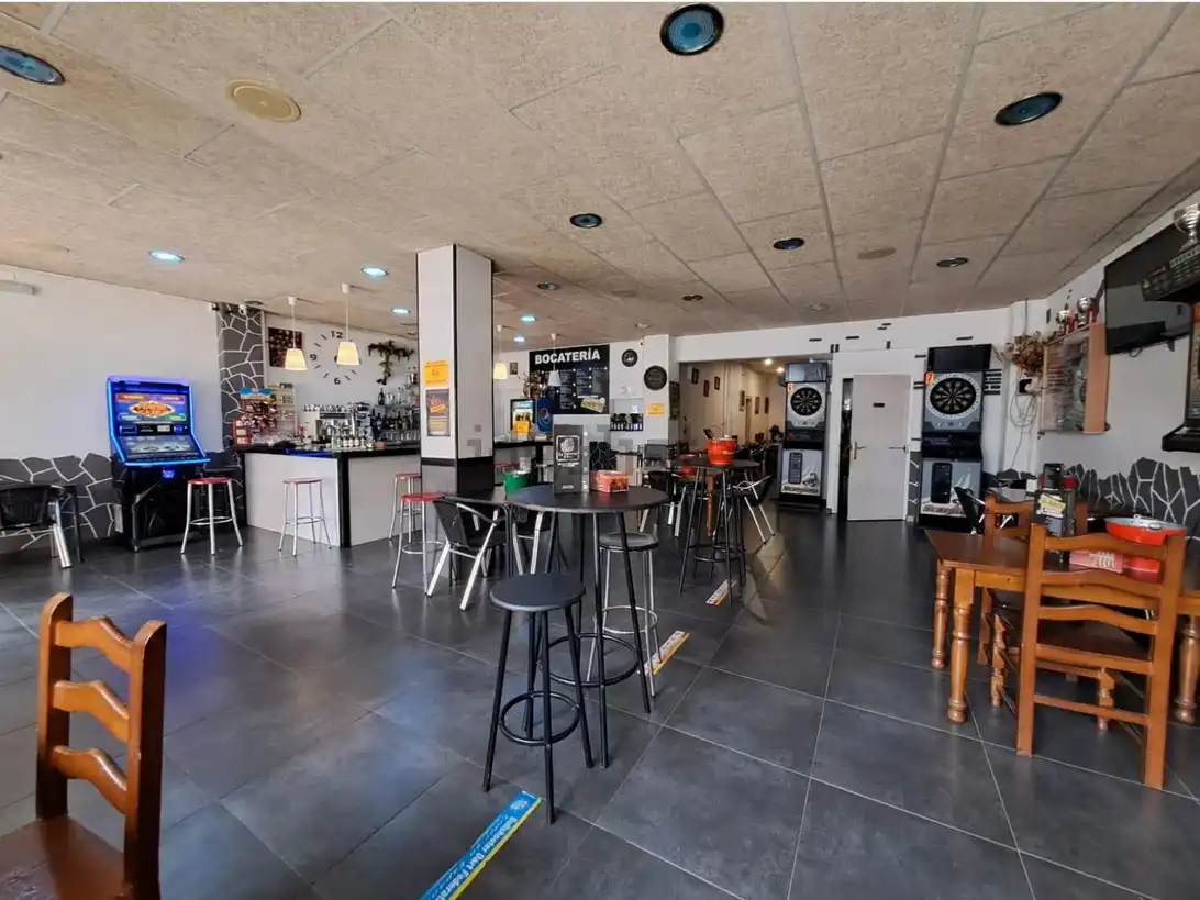 Local comercial en venta en Llevant