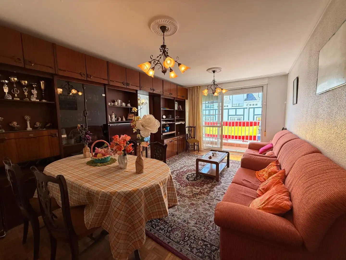Living room of Flat for sale in Santoña  with Terrace, Furnished and Balcony