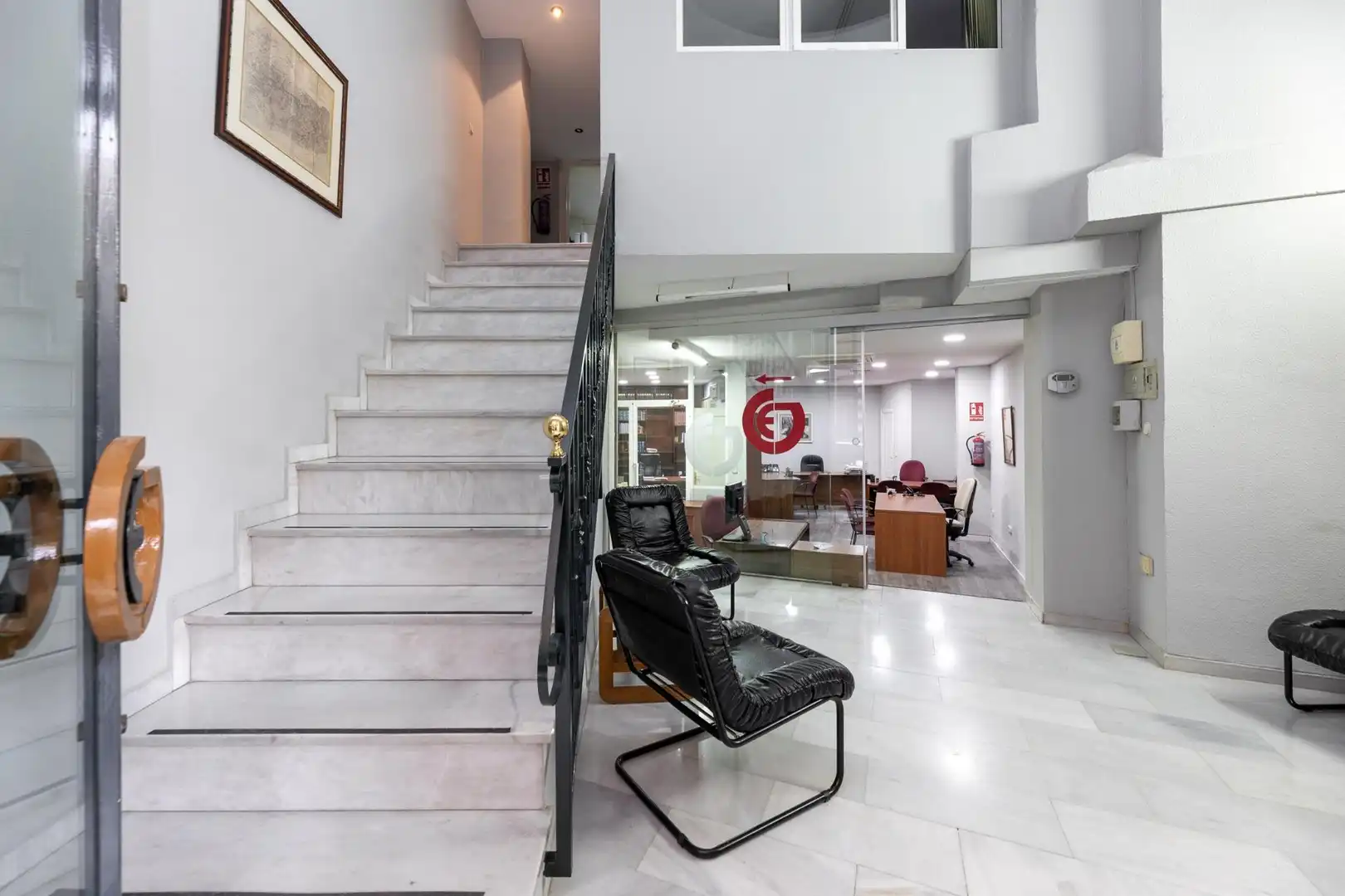 Business premises for sale in Calle Nazaríes 4, imagen 3
