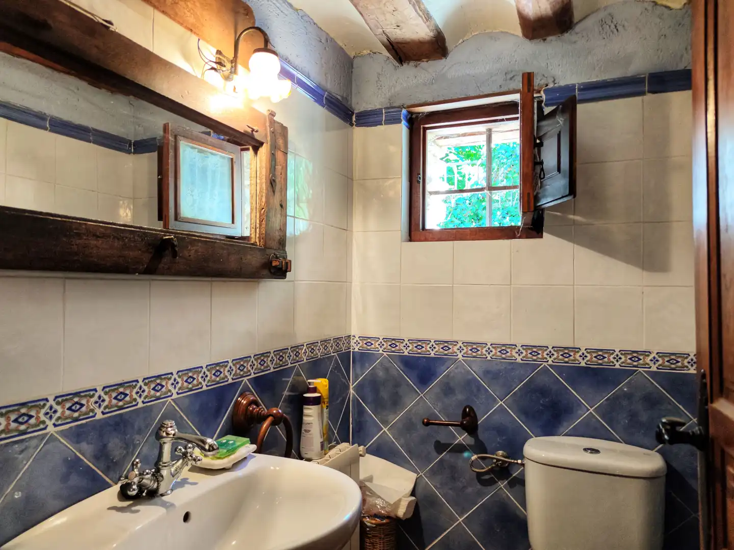 Bany de Casa o xalet en venda en Ezcaray amb Calefacció, Jardí privat i Moblat