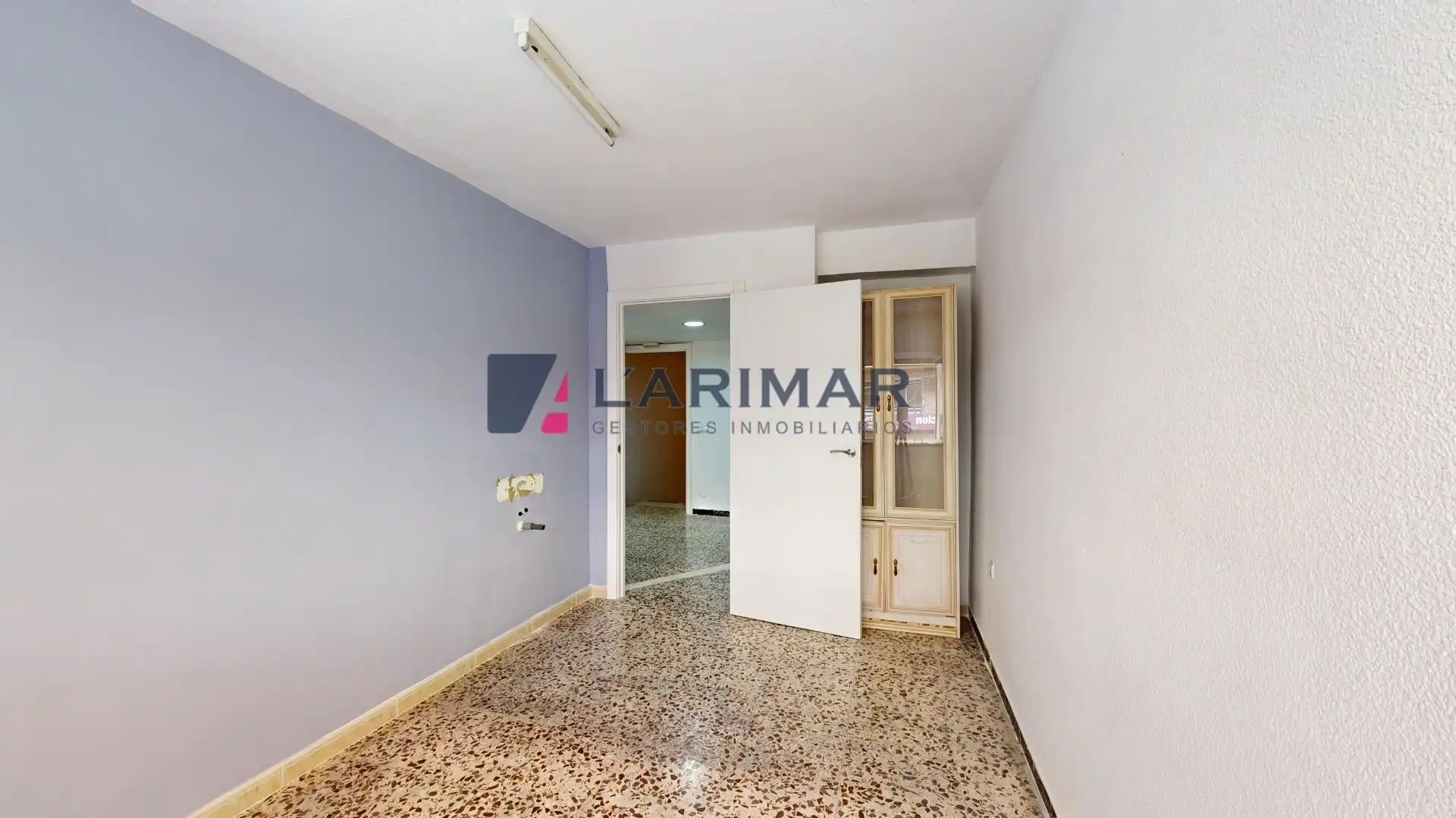 Habitación de Local en venta en Alicante / Alacant