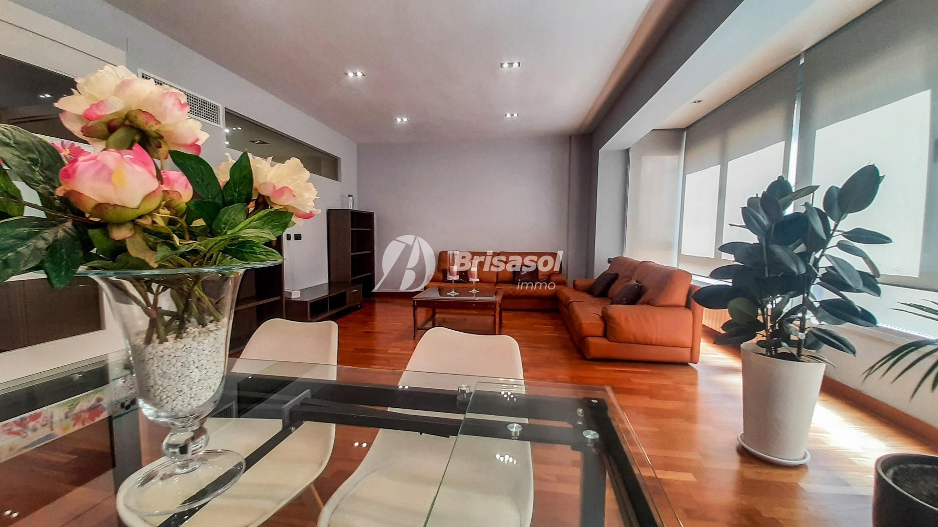 Living room of Flat to rent in Reus  with Air Conditioner and Heating