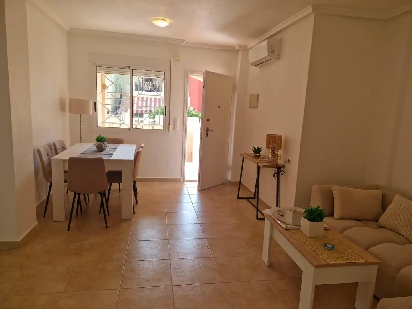 Bungalow con piscina in vendita a Nueva Torrevieja - Aguas Nuevas, imagen 5