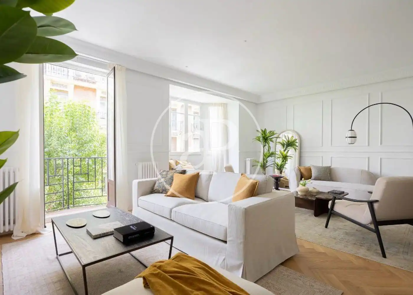 Sala de estar de Piso en venta en  Madrid Capital con Aire acondicionado, Calefacción y Trastero