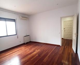 Dormitori de Pis de lloguer en  Madrid Capital amb Aire condicionat, Calefacció i Parquet