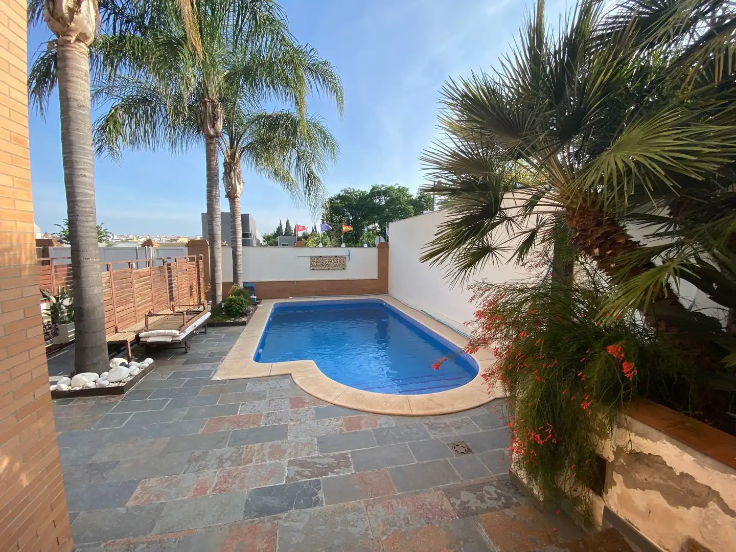Piscina de Casa o chalet en venta en Dos Hermanas con Aire acondicionado, Jardín privado y Terraza