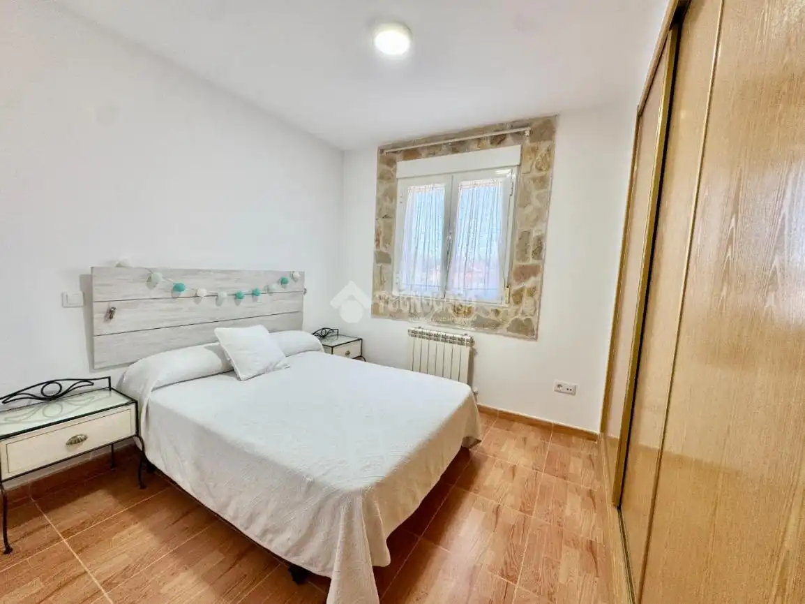 Habitación de Casa adosada en venta en Espinosa de Henares con Jardín privado y Trastero