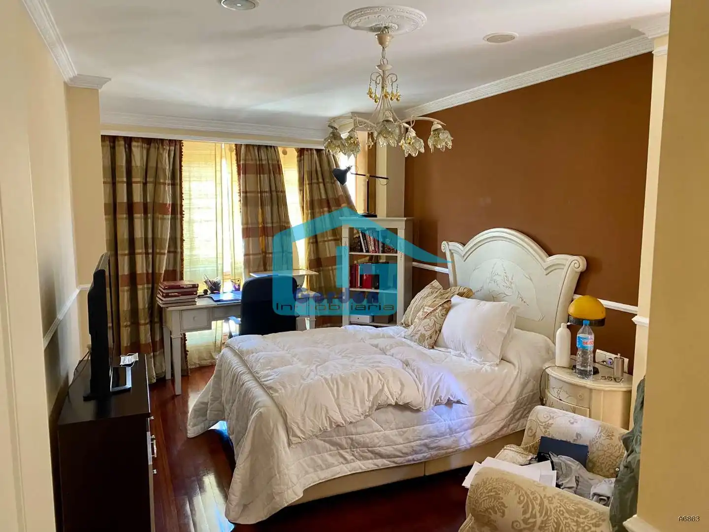 Habitación de Casa o chalet en venta en Vilagarcía de Arousa con Trastero y Amueblado