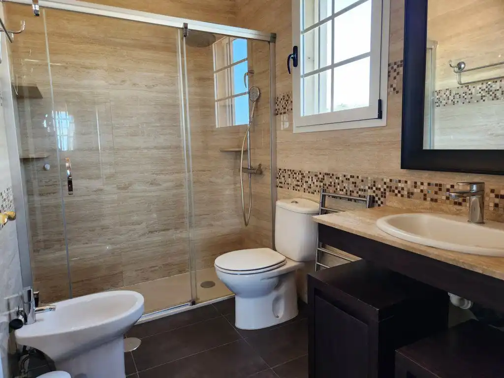 Baño de Casa o chalet en venta en Las Palmas de Gran Canaria con Jardín privado