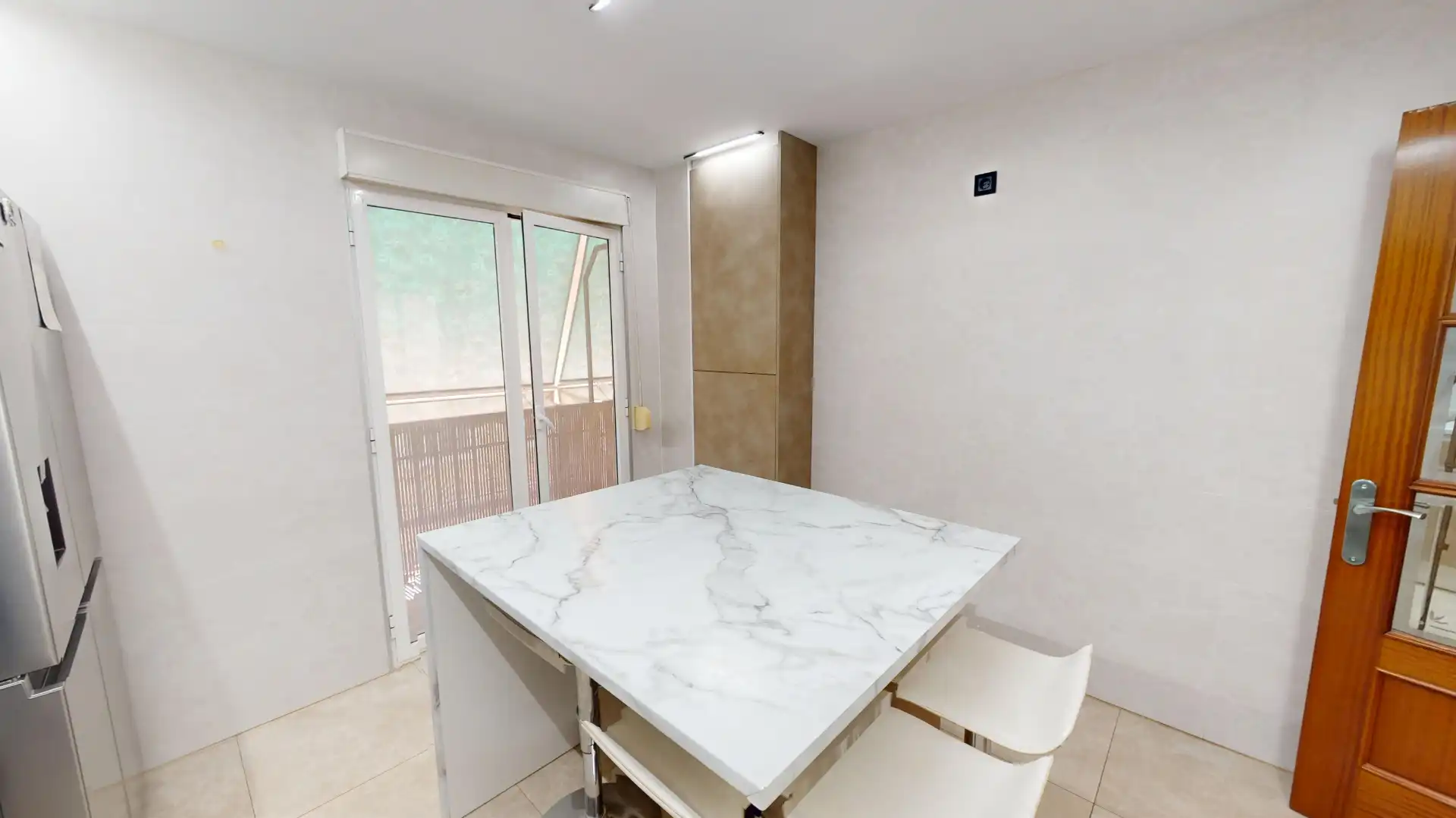 Appartamento con terrazza in vendita a Carrer Pablo Surra de Garay, imagen 2