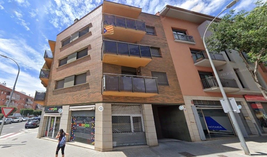 Vista exterior de Garatge en venda en Santa Margarida I Els Monjos amb Alarma