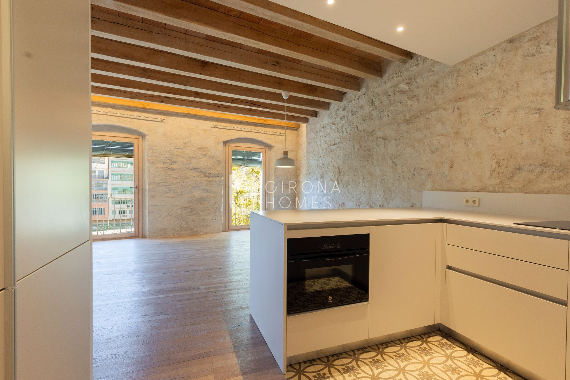 Kitchen of Attic to rent in Girona Capital  with Air Conditioner and Heating