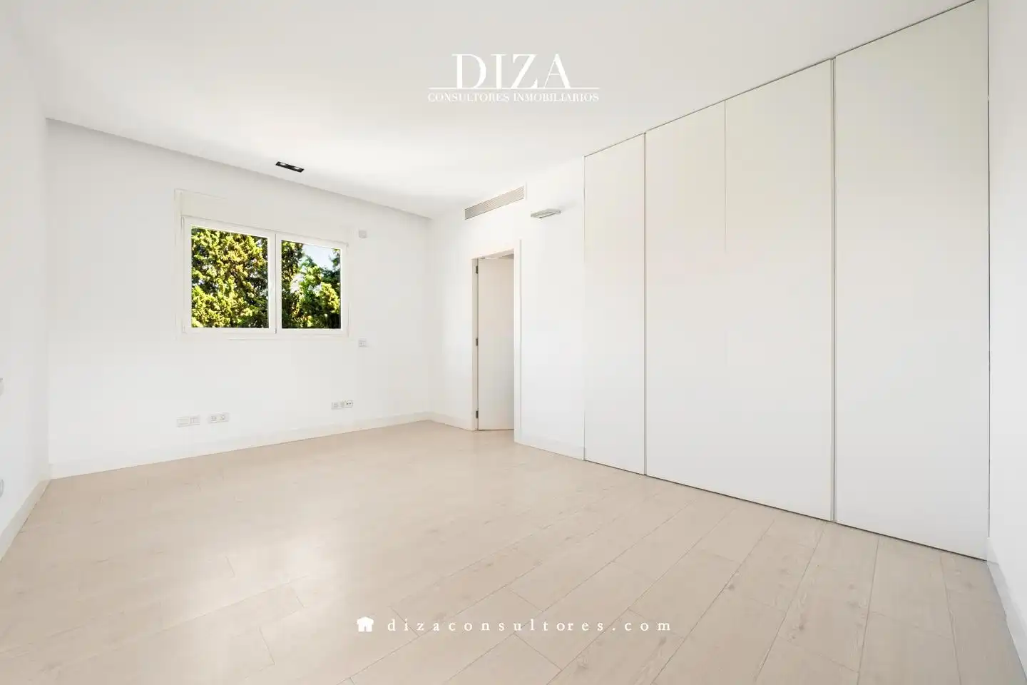 Exterior view of Houses for rent in Madrid  with Air Conditioner, Heating and Private garden