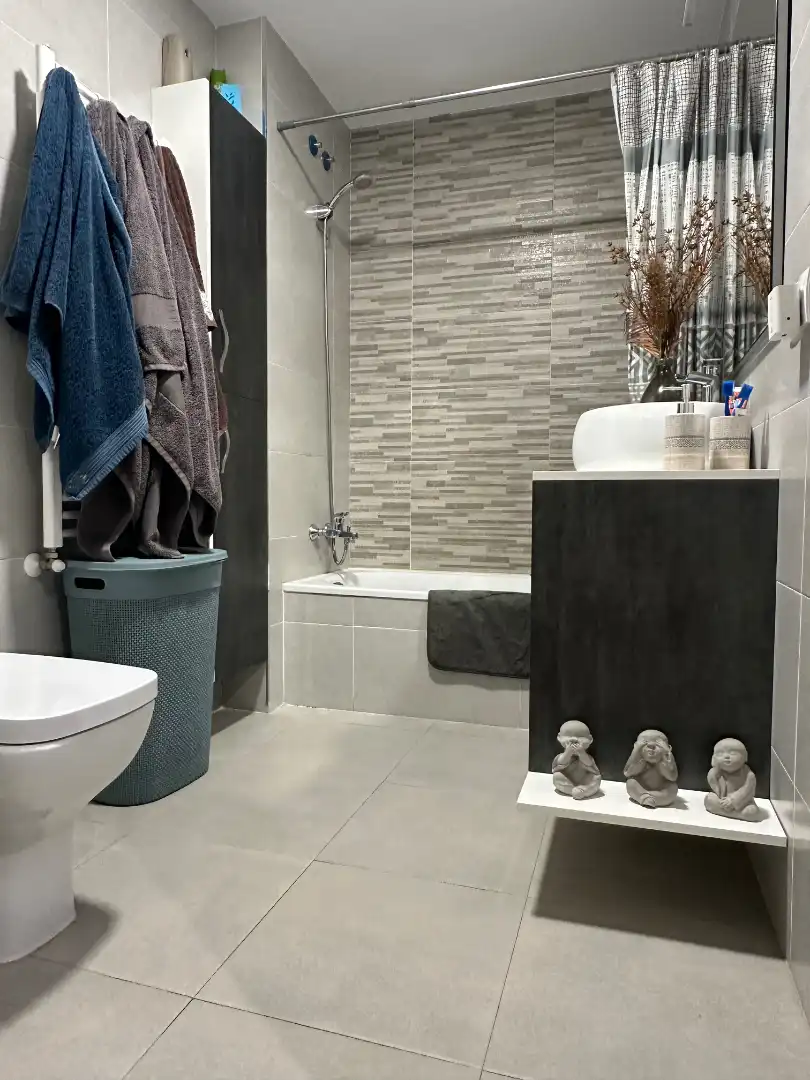 Baño de Piso en venta en Badajoz con Aire acondicionado, Parquet y Balcón