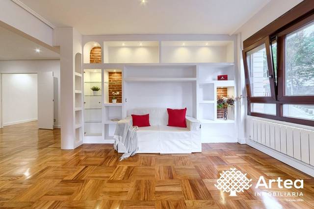 Piso en Venta en Lezamako Trenbide Zaharreko Bidea, 2 en Zurbaran