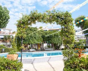 Swimming pool of Apartment to rent in Castelldefels  with Furnished, Oven and Washing machine