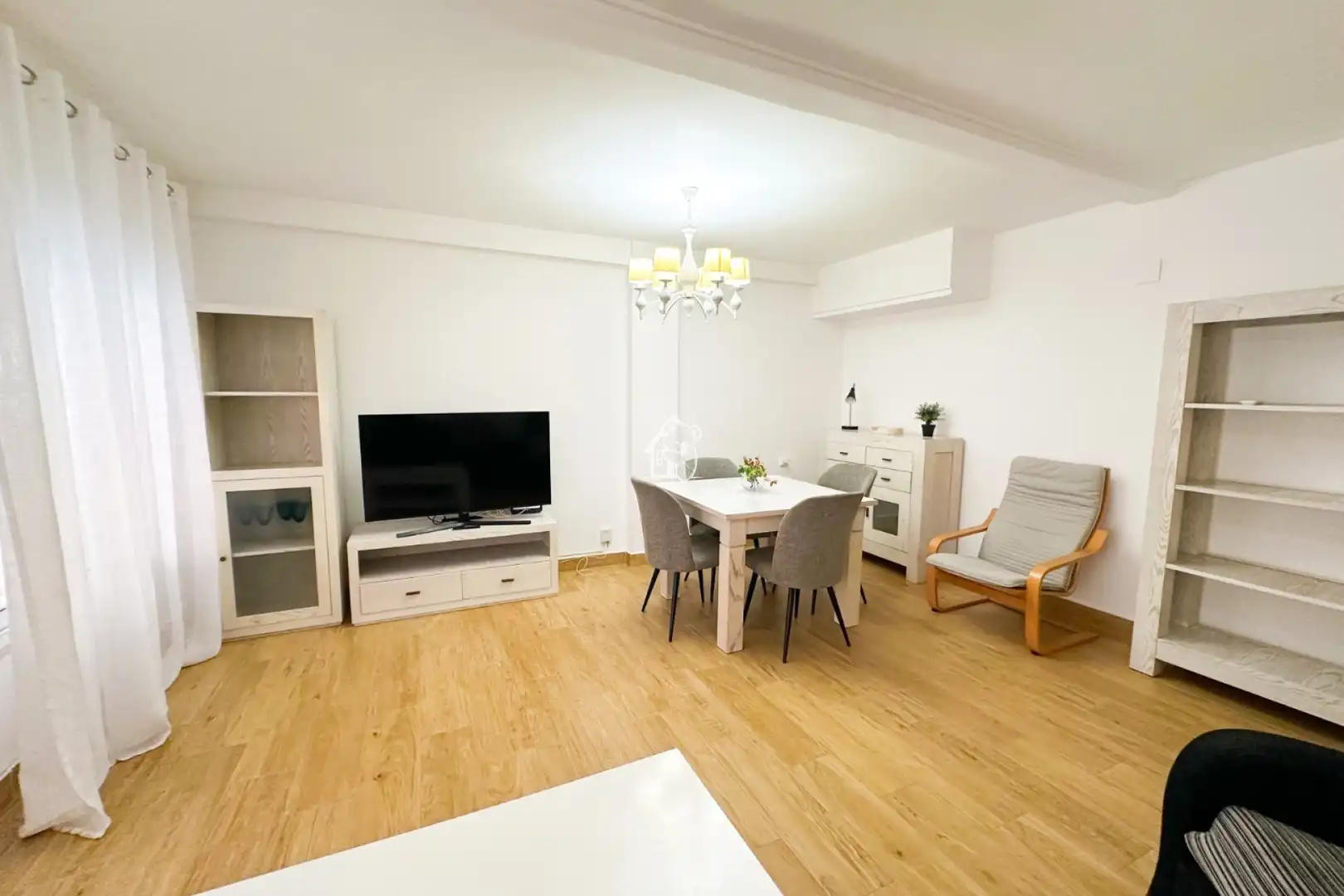 Sala d'estar de Apartament de lloguer en Torrevieja amb Terrassa, Moblat i Forn