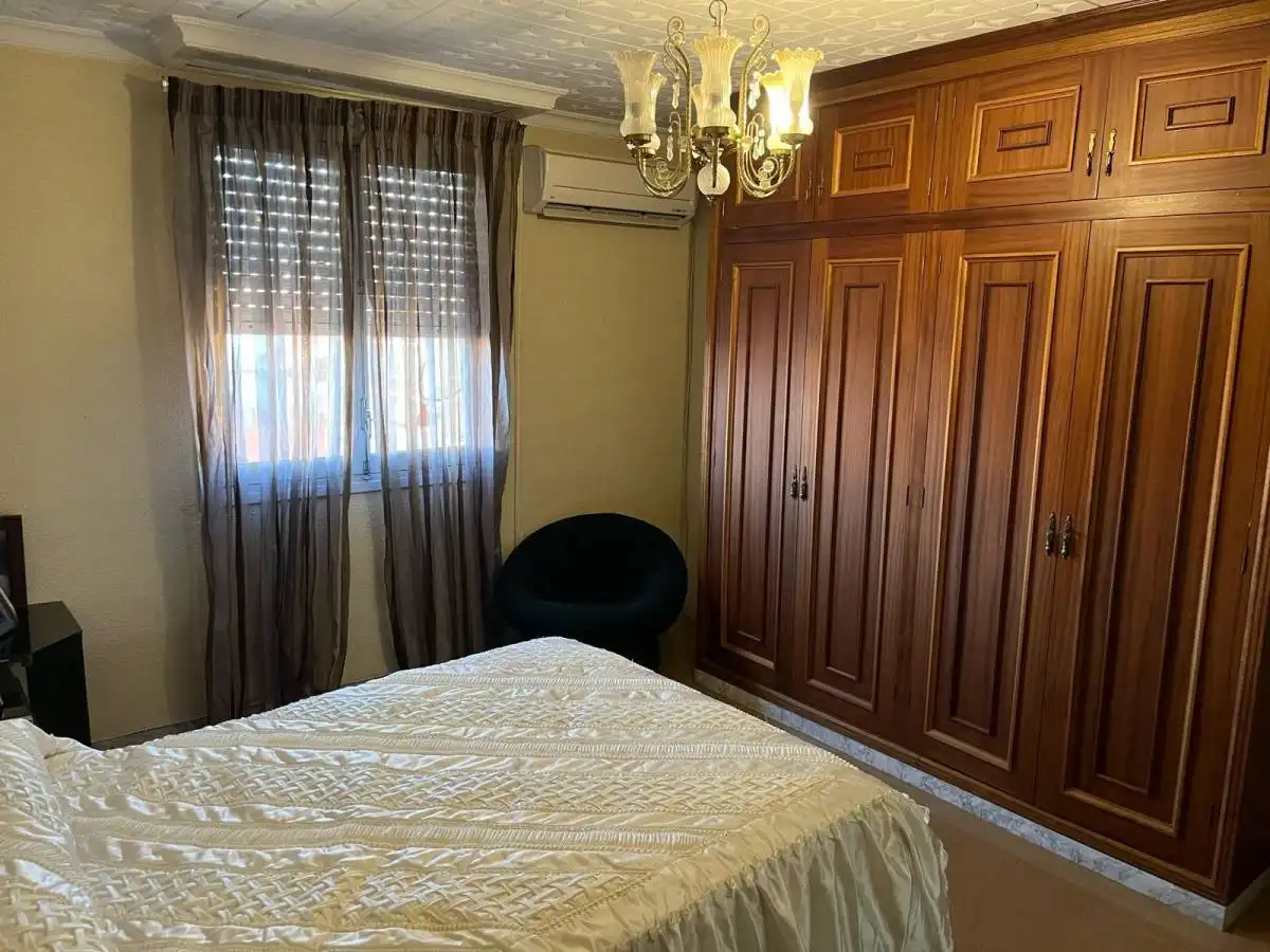 Appartamento con ascensore in vendita a Calle Virgen de Monserrate, imagen 5