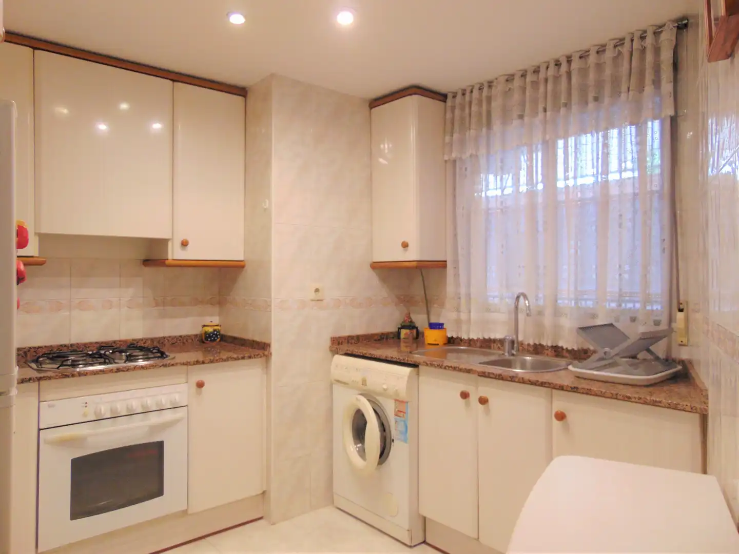Kitchen of Flat for rent in Benidorm  with Furnished