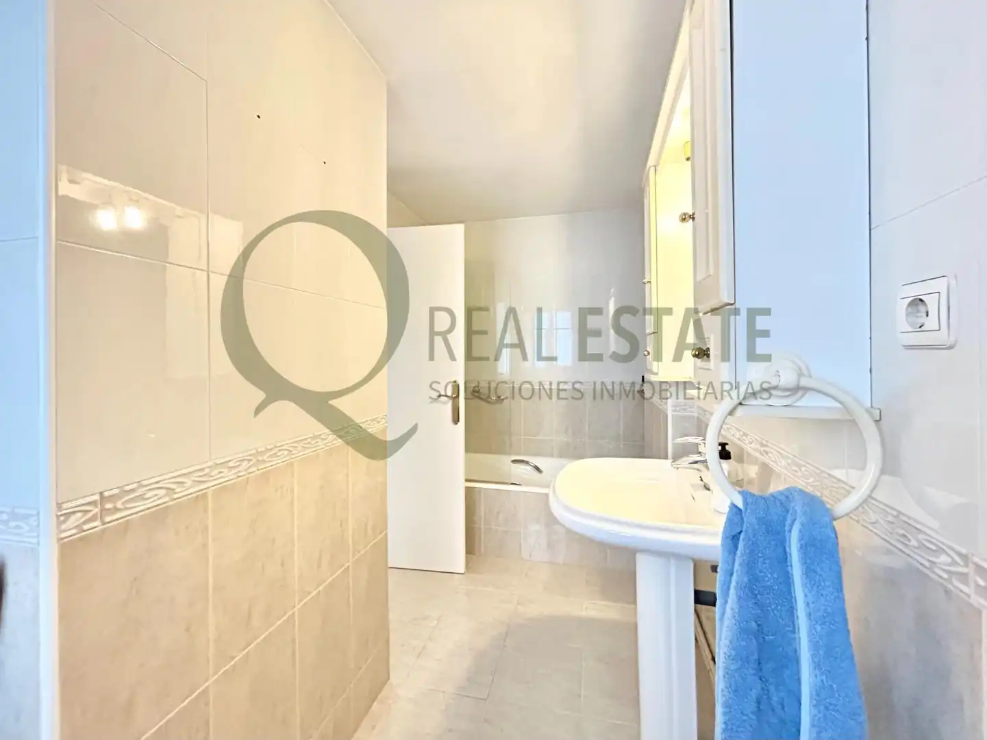 Flat with terrace for sale in PINTOR VELAZQUEZ, imagen 21