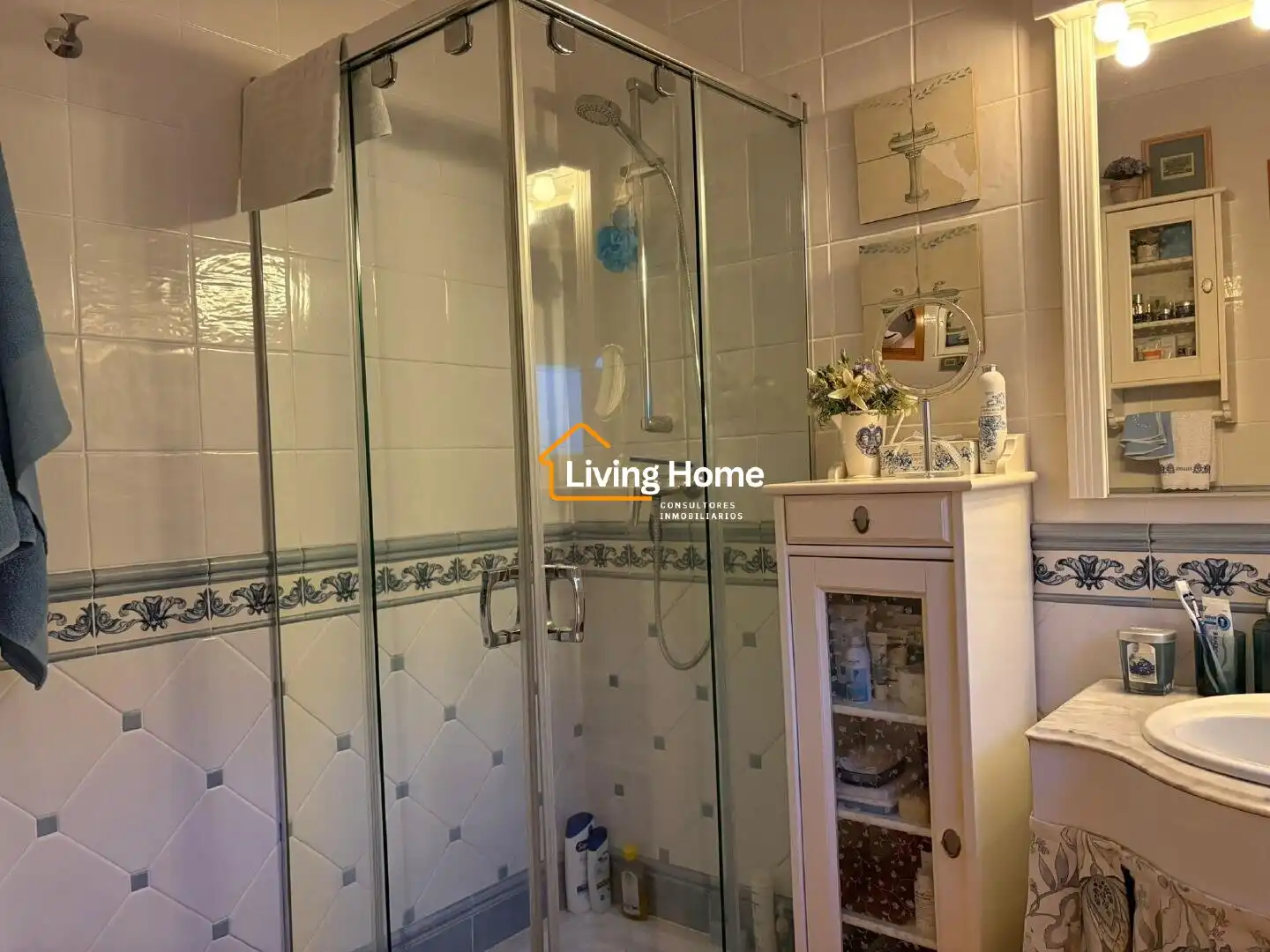 Bathroom of Houses for sale in Cambrils
