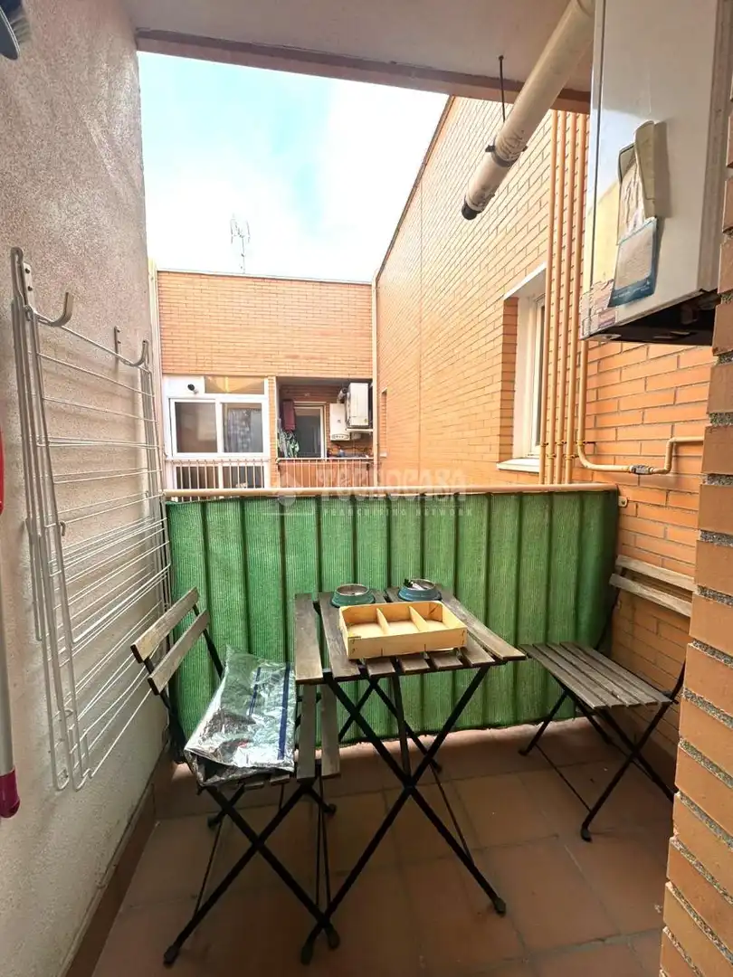 Terraza de Piso en venta en Parla con Calefacción, Trastero y Piscina comunitaria