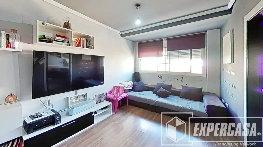 Sala d'estar de Dúplex en venda en Albal amb Aire condicionat i Moblat