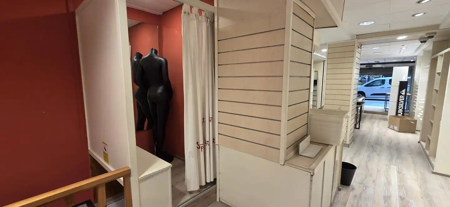 Local commercial à vendre à Centre - Eixample – Can Llobet, imagen 14