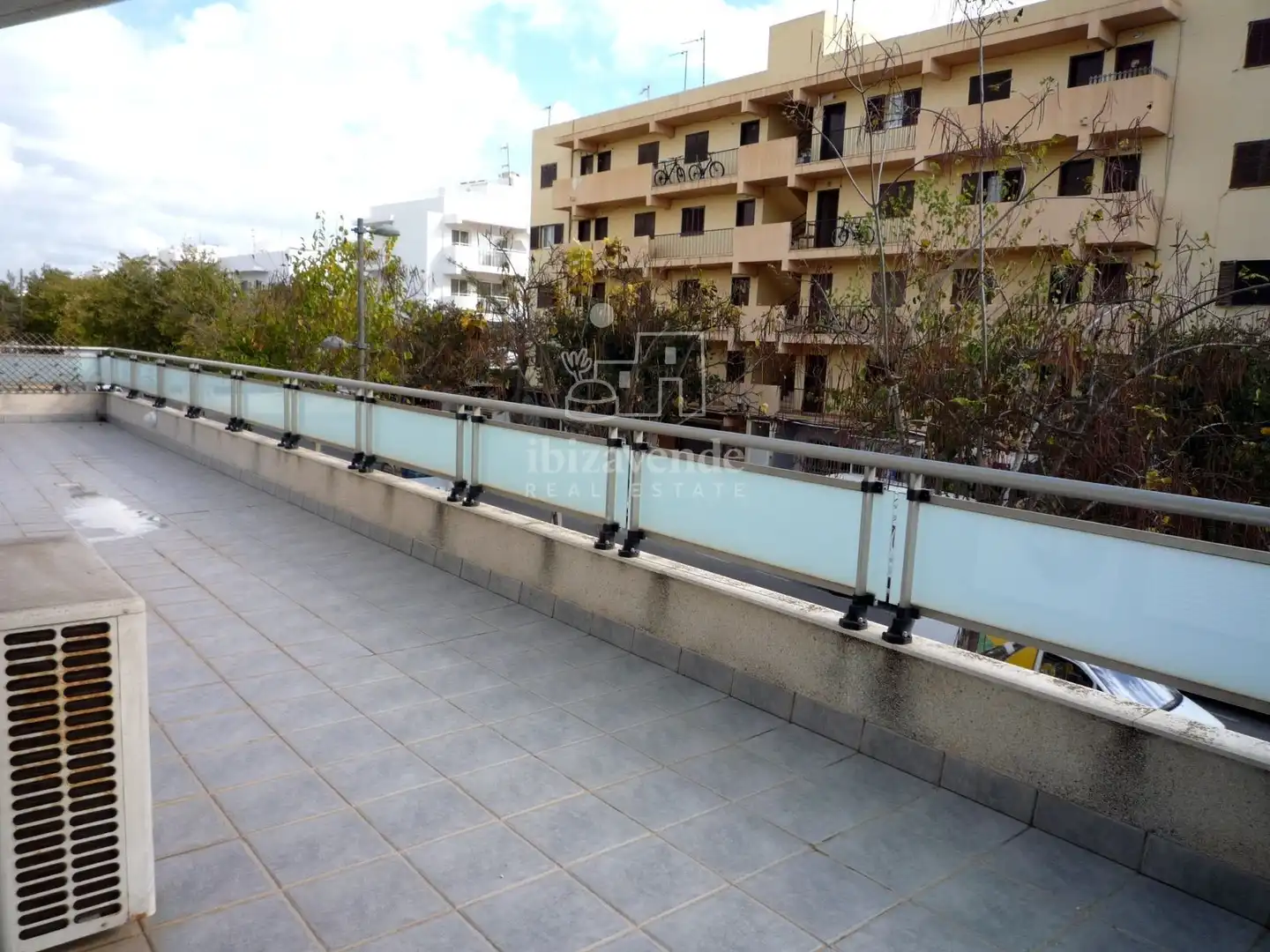 Flat for rent in Pere Matutes Noguera, Ses Figueretes - Platja d'en Bossa - Cas Serres
